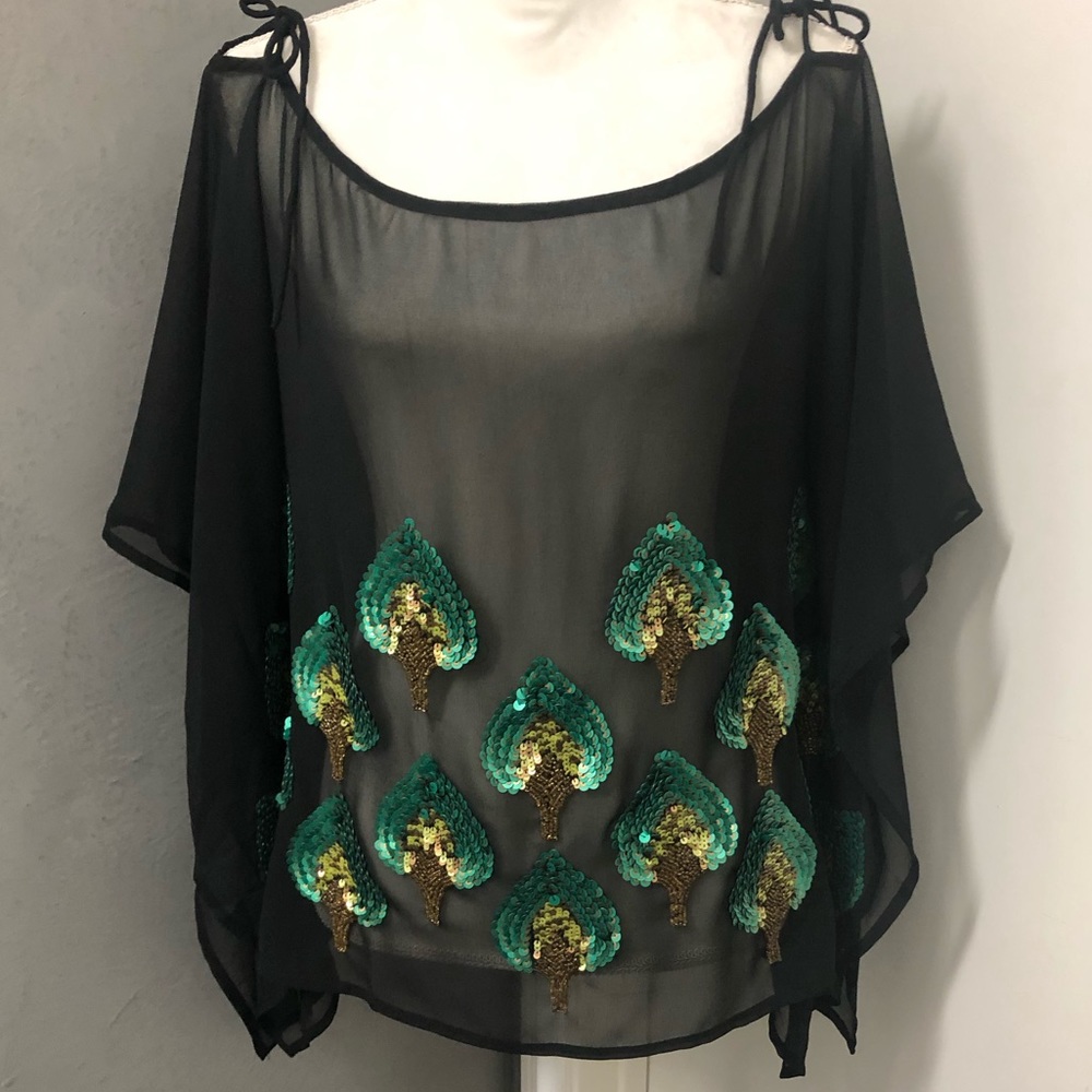 The Peacock Top Size Small